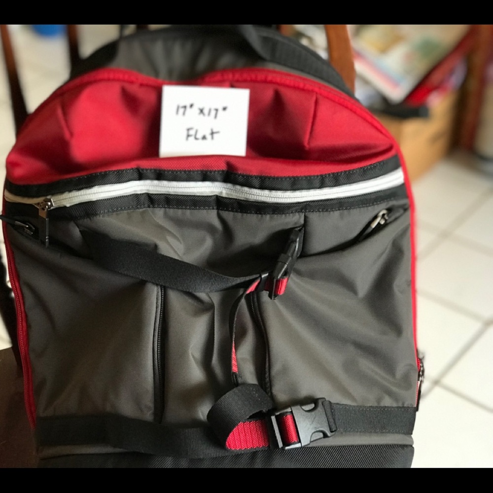Tui Backpack - image 2